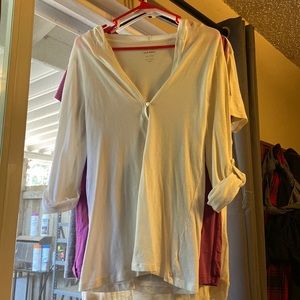 Old navy xl mid sleeve low cut tshirt